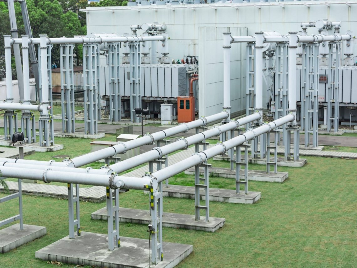 High voltage switchgear equipment