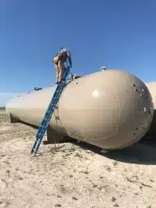 white vapor recovery vessel