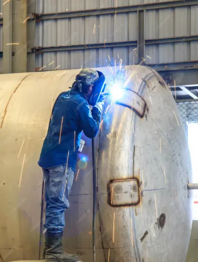 Industrial pressure vessel fabrication at a U.S. facility