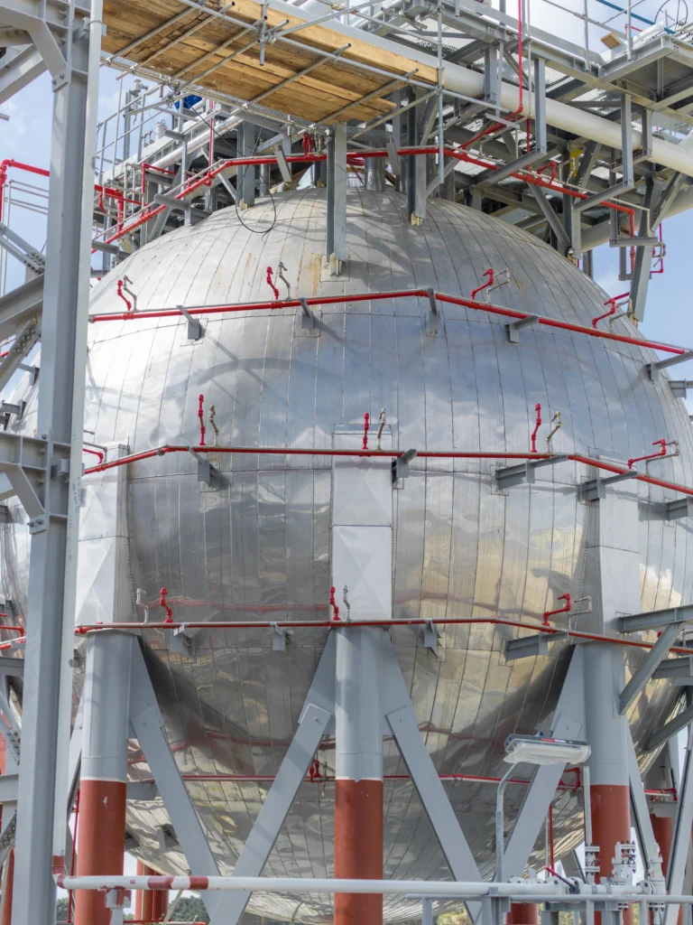 gas turbine fuel water separator vessel in industrial operation