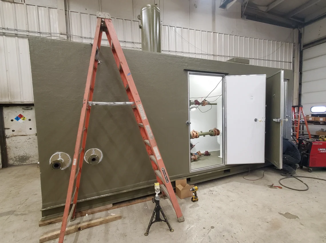 Common type of failure for pressure vessels