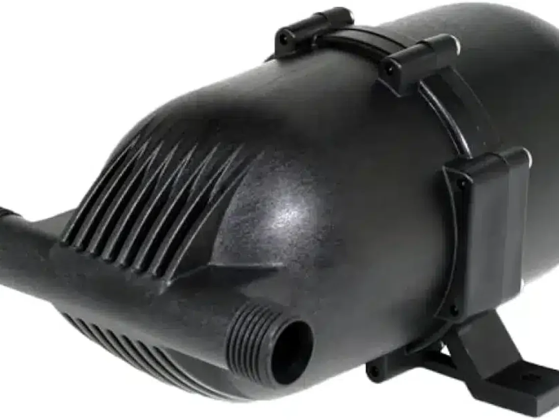 pump with hose and pulsation